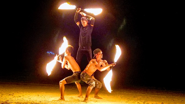 Fire Dancers Holiday Inn Resort Thailand
