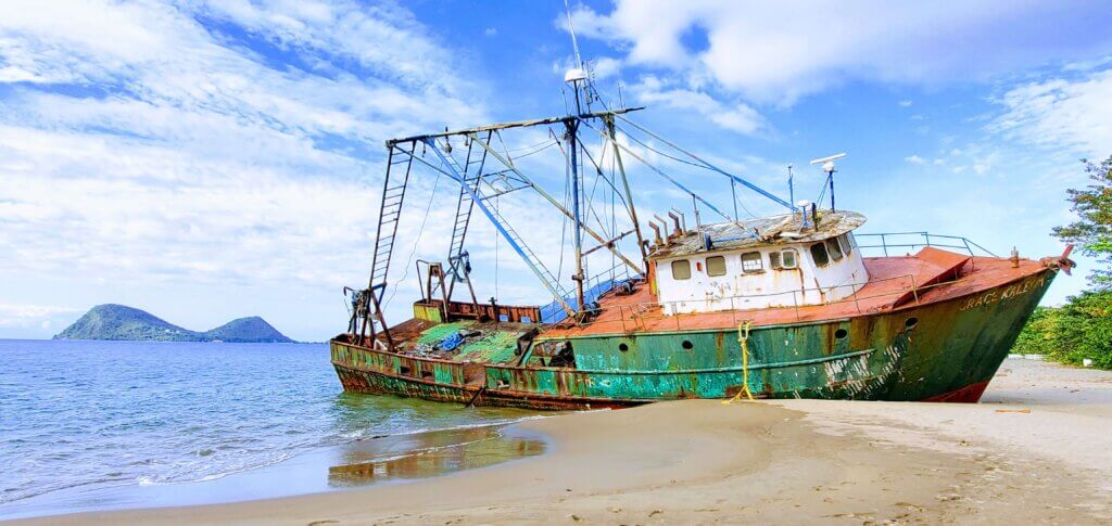Shipwreck on Dominica