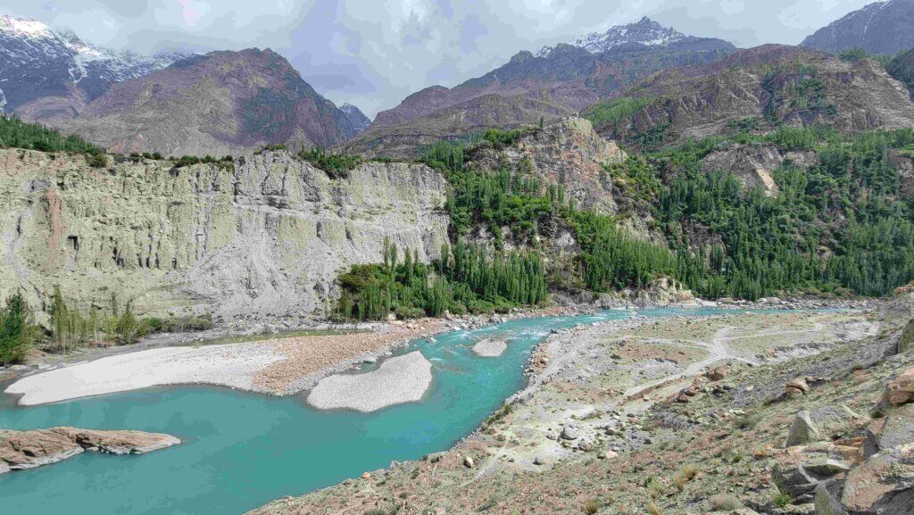 Hunza Valley and River Pakistan trekking glaciers