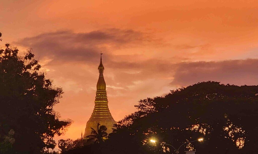 Sunset over Shwedagon Pagoda