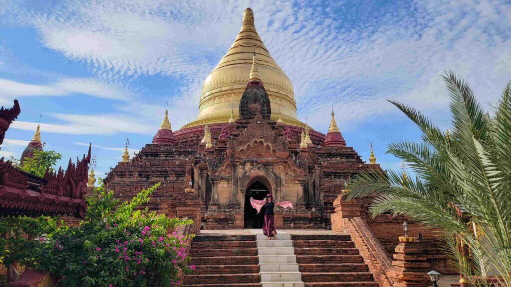 Dhammayazaka Pagoda Bagan