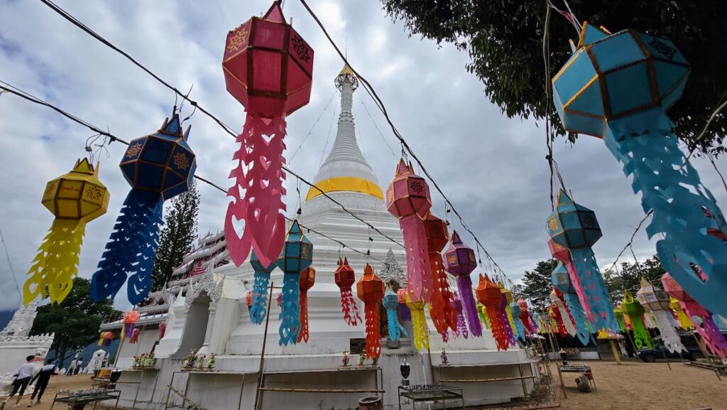 Mae Hong son loop tour